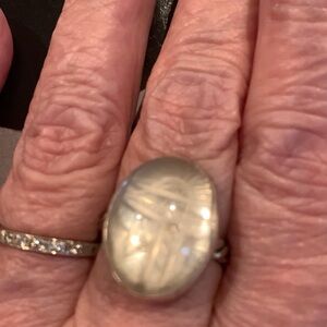 Elegant Silver Women's Ring